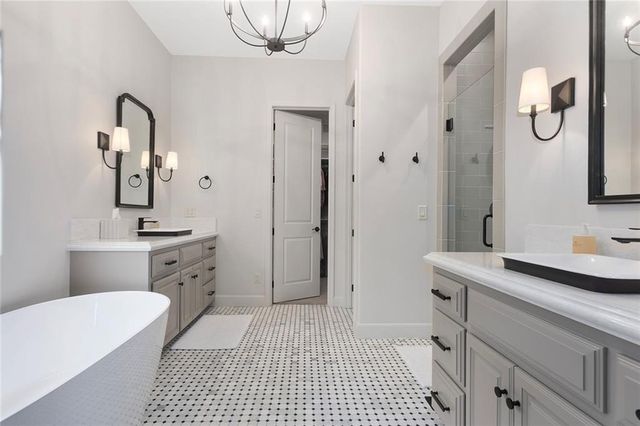 12904 W 169th Street, Overland Park, KS 66221