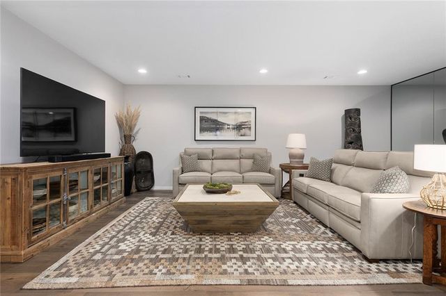 12904 W 169th Street, Overland Park, KS 66221