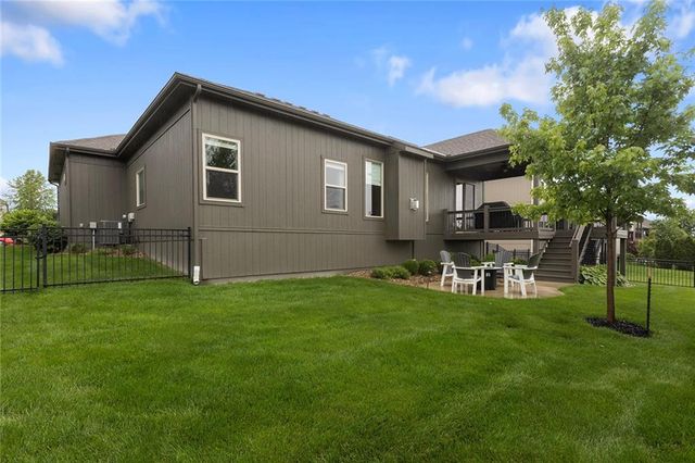 12904 W 169th Street, Overland Park, KS 66221