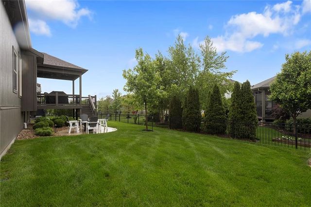 12904 W 169th Street, Overland Park, KS 66221
