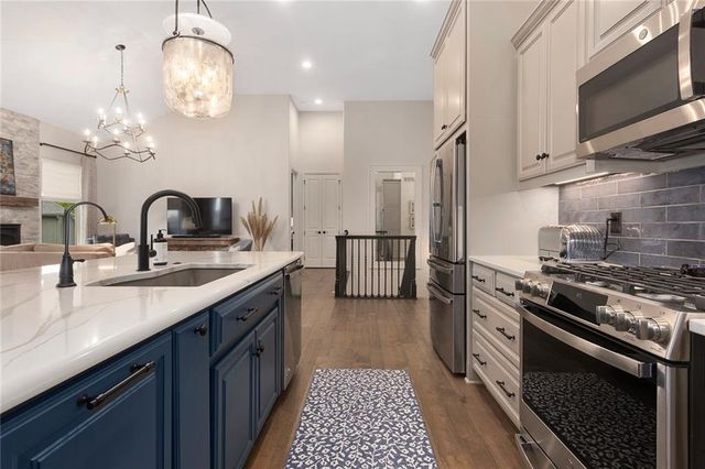 12904 W 169th Street, Overland Park, KS 66221