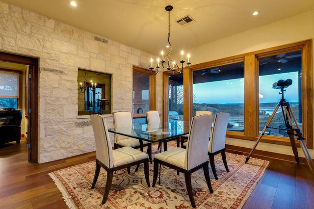 27426 Waterfall Hill PKWY, Spicewood, TX 78669