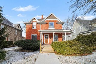 309 Grant Avenue, Alma, MI 48801