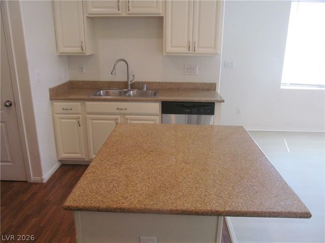 717 Calamus Palm Place, Henderson, NV 89011