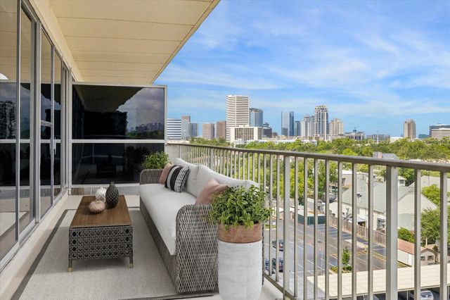 2200 Willowick Road 7F, Houston, TX 77027