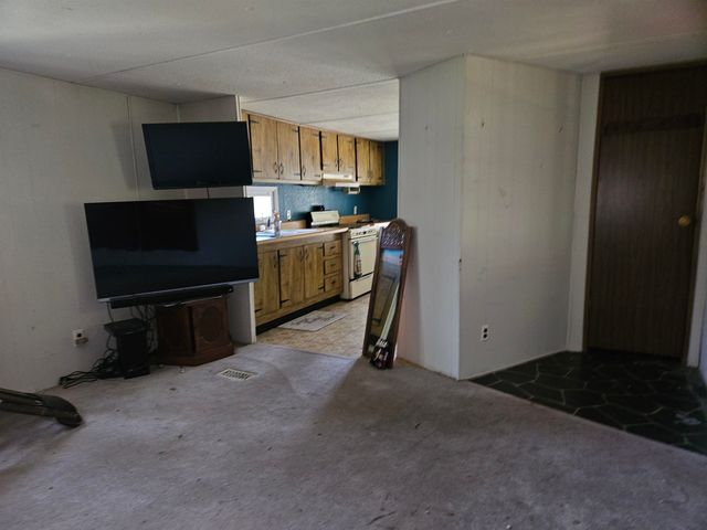 4191 W Arthur Road, Harrison, MI 48625