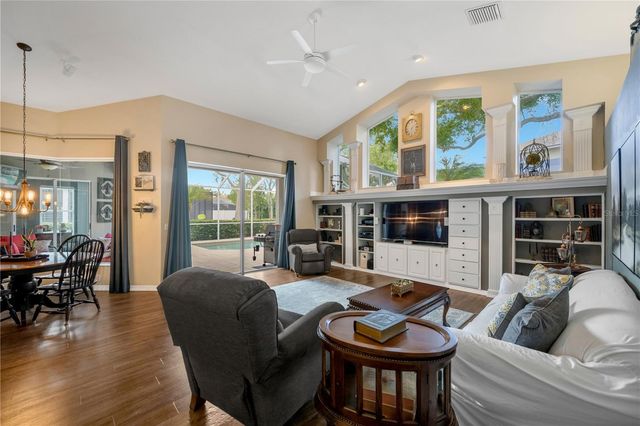 4315 FAIRCOURT DRIVE, Valrico, FL 33596