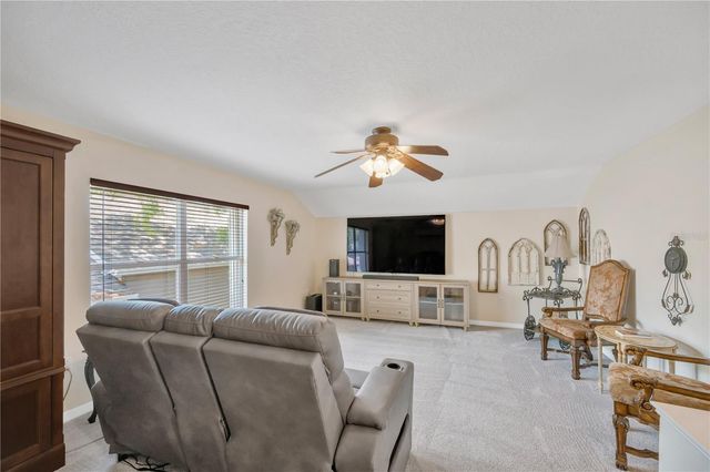 4315 FAIRCOURT DRIVE, Valrico, FL 33596