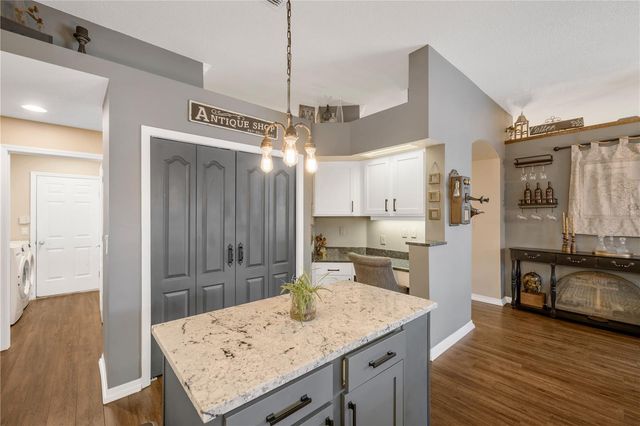 4315 FAIRCOURT DRIVE, Valrico, FL 33596