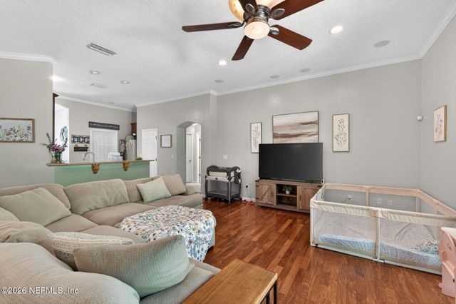 755 BONAPARTE Drive, Jacksonville, FL 32218