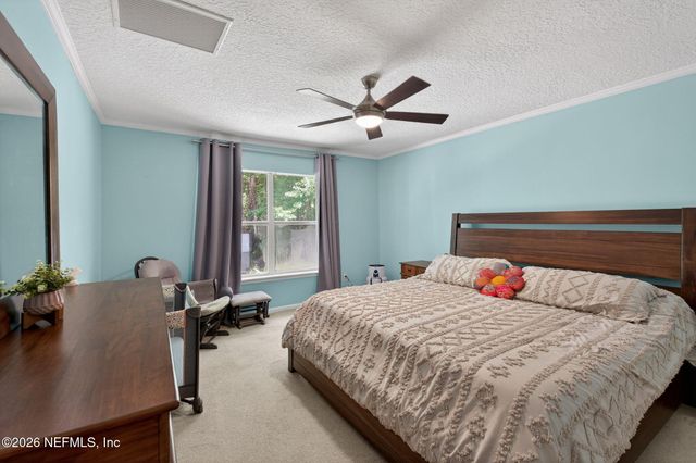 755 BONAPARTE Drive, Jacksonville, FL 32218