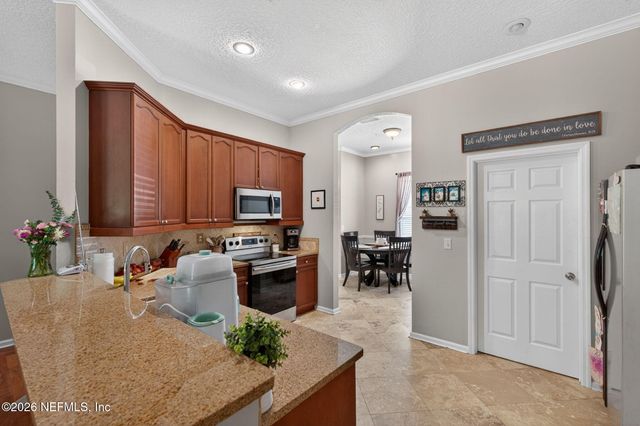 755 BONAPARTE Drive, Jacksonville, FL 32218