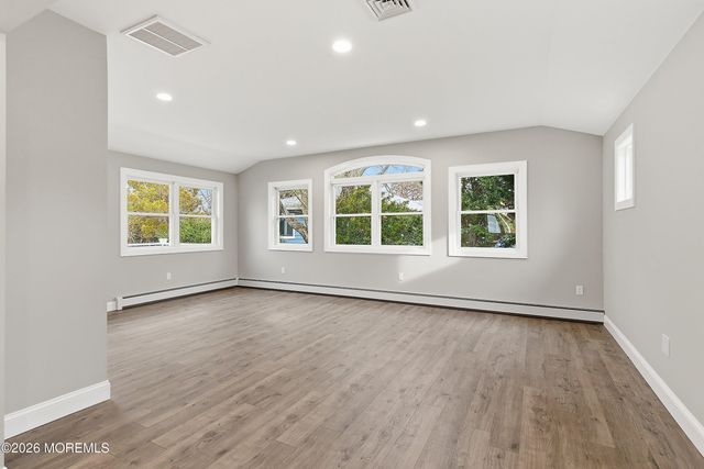 139 Torrey Pines Drive, Toms River, NJ 08757