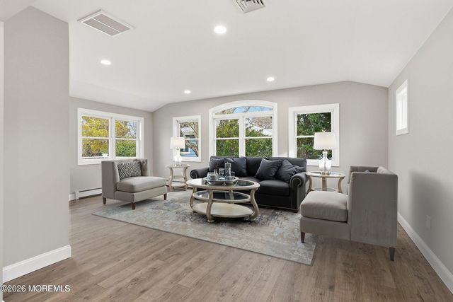 139 Torrey Pines Drive, Toms River, NJ 08757