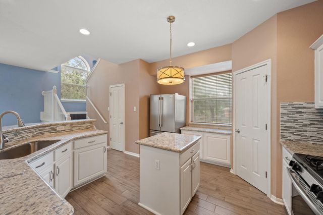 1006 Shadow Valley CV, Cedar Park, TX 78613