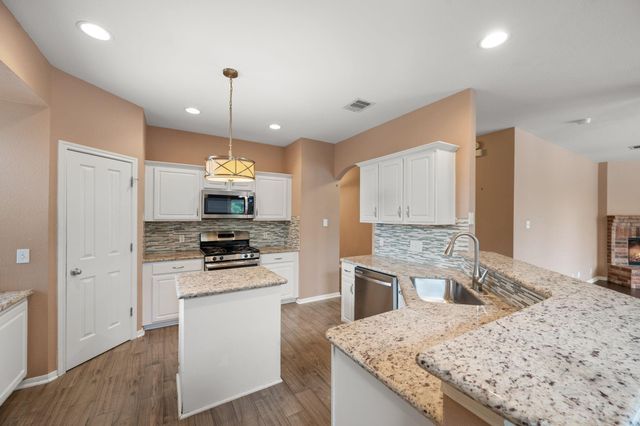 1006 Shadow Valley CV, Cedar Park, TX 78613