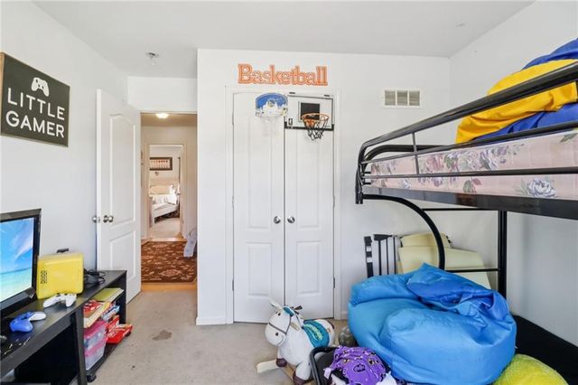 720 Burlington Road, Warrensburg, MO 64093