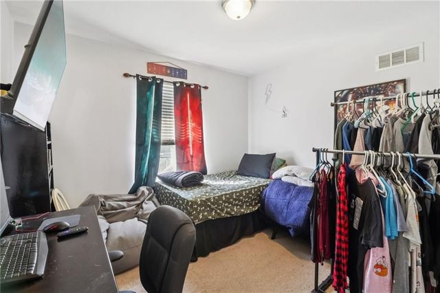 720 Burlington Road, Warrensburg, MO 64093