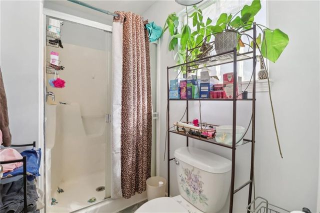 720 Burlington Road, Warrensburg, MO 64093