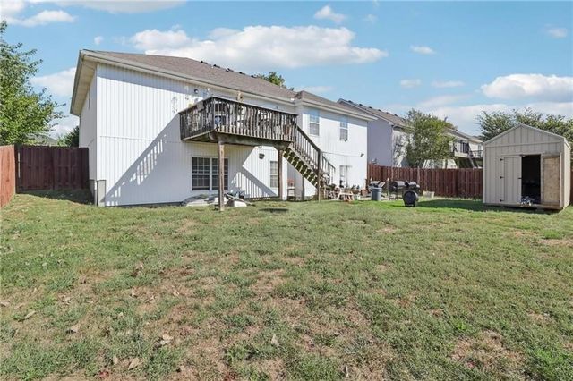 720 Burlington Road, Warrensburg, MO 64093