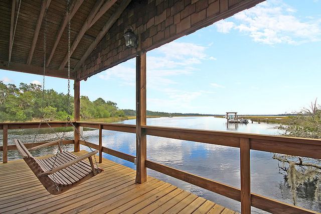 3989 Bulow Landing Road, Ravenel, SC 29470