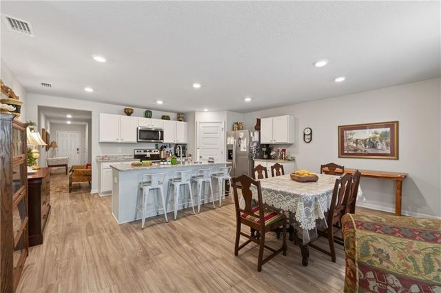 6087 Stream Bank Drive, Theodore, AL 36582