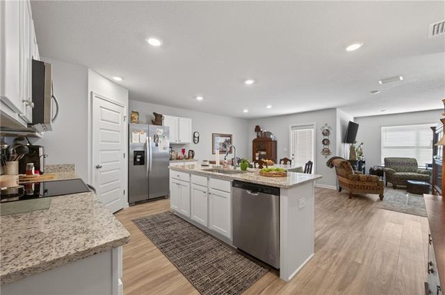 6087 Stream Bank Drive, Theodore, AL 36582