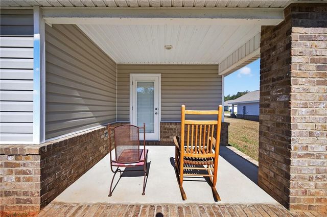 6087 Stream Bank Drive, Theodore, AL 36582