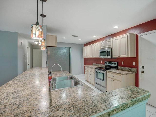 365 DURHAM COURT, Dunedin, FL 34698