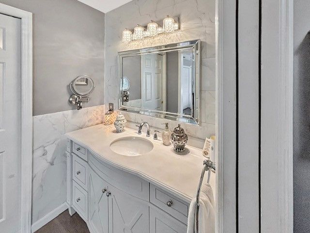 2123 River Chase Dr, Murfreesboro, TN 37128