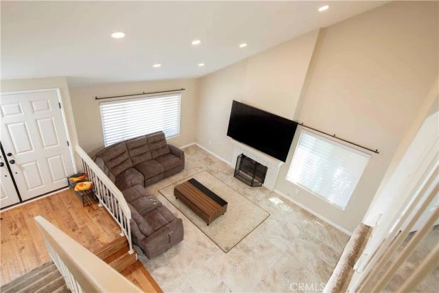 1452 GRANADA AVENUE, Corona, CA 92878