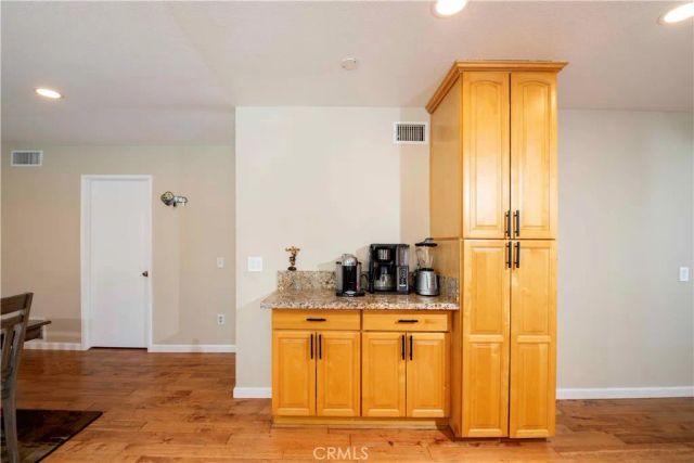 1452 GRANADA AVENUE, Corona, CA 92878