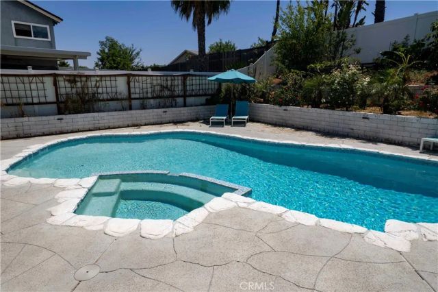 1452 GRANADA AVENUE, Corona, CA 92878