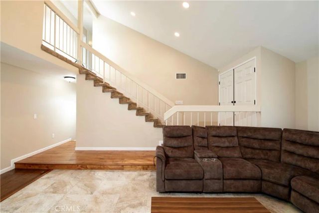 1452 GRANADA AVENUE, Corona, CA 92878