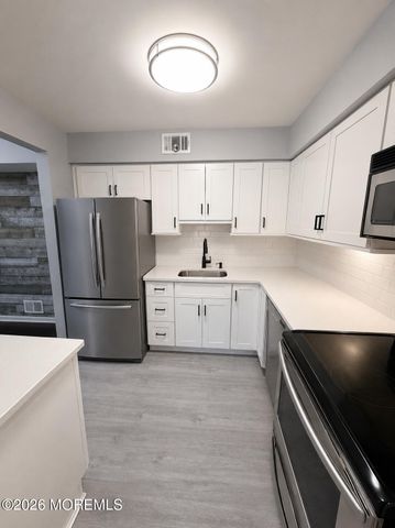 704 Wellington Place, Matawan, NJ 07747