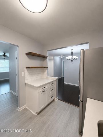 704 Wellington Place, Matawan, NJ 07747