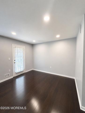 704 Wellington Place, Matawan, NJ 07747
