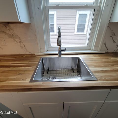 212 Ontario Street, Albany, NY 12203