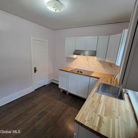 212 Ontario Street, Albany, NY 12203