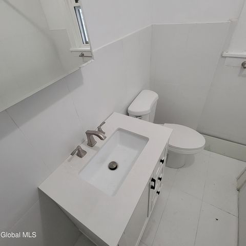 212 Ontario Street, Albany, NY 12203