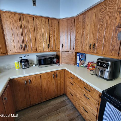 212 Ontario Street, Albany, NY 12203