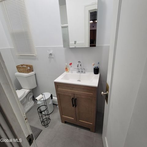 212 Ontario Street, Albany, NY 12203