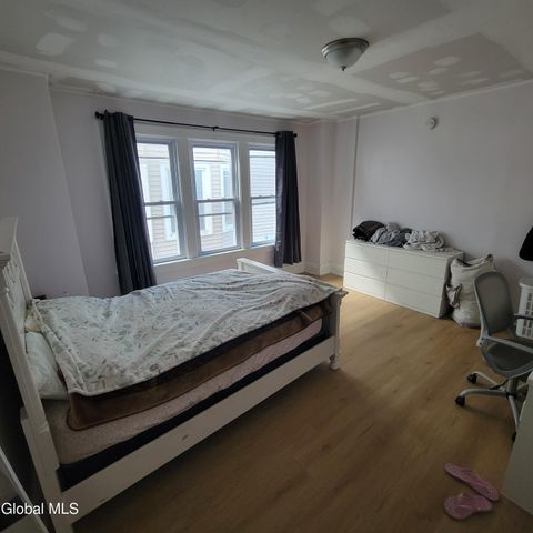 212 Ontario Street, Albany, NY 12203