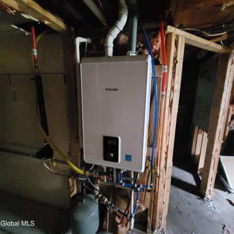 212 Ontario Street, Albany, NY 12203