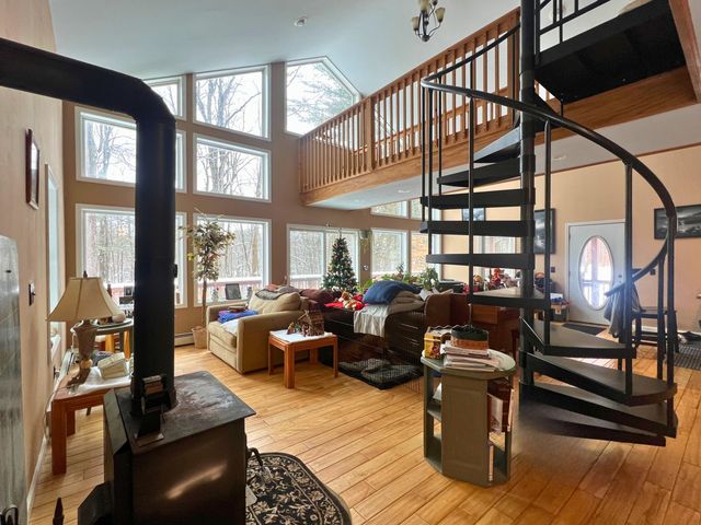 27 French Road, North Bangor, NY 12966