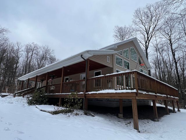 27 French Road, North Bangor, NY 12966