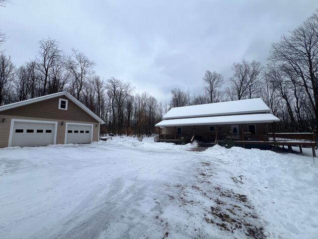 27 French Road, North Bangor, NY 12966