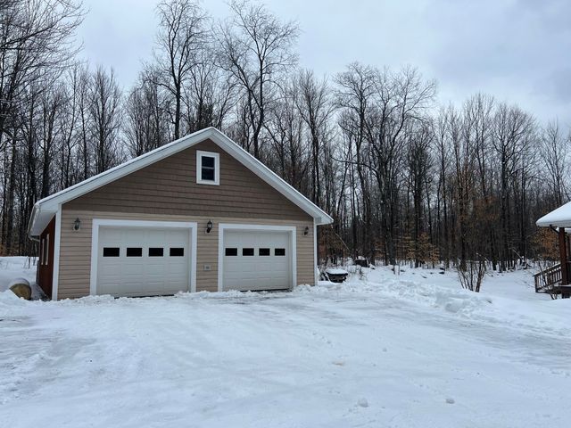 27 French Road, North Bangor, NY 12966