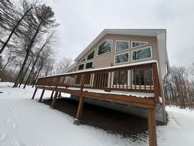 27 French Road, North Bangor, NY 12966