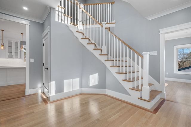 1A Highland Way, Burlington, MA 01803